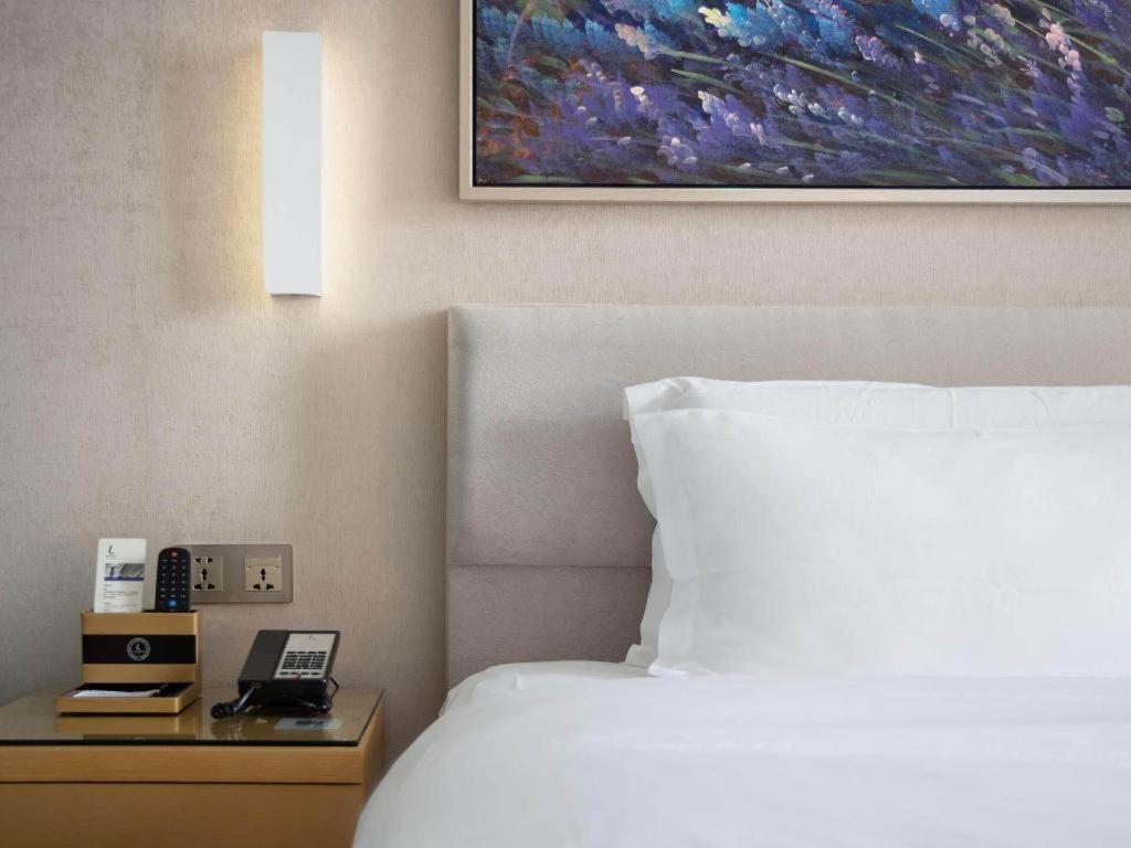 Lavande Hotel Guangzhou Shangxiajiu Pedestrian Street Hualin Temple Metro Station Luaran gambar