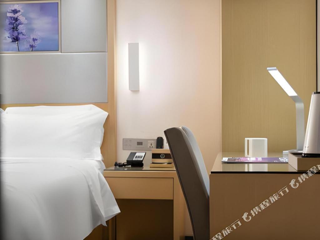 Lavande Hotel Guangzhou Shangxiajiu Pedestrian Street Hualin Temple Metro Station Luaran gambar