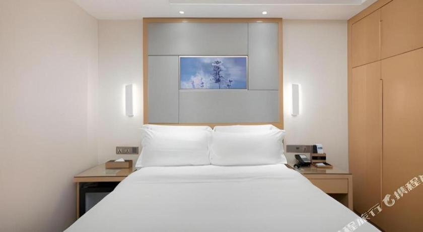 Lavande Hotel Guangzhou Shangxiajiu Pedestrian Street Hualin Temple Metro Station Luaran gambar