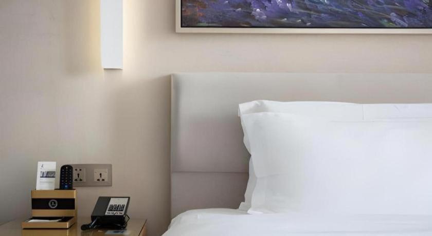 Lavande Hotel Guangzhou Shangxiajiu Pedestrian Street Hualin Temple Metro Station Luaran gambar